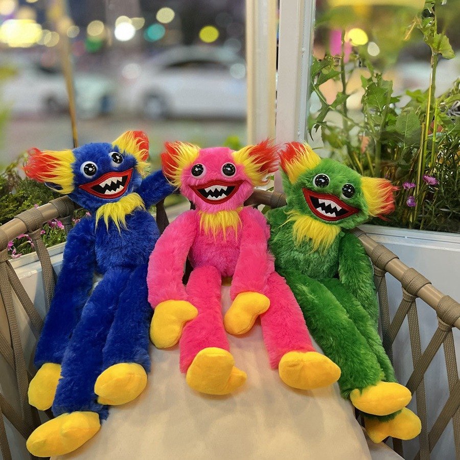 Poppy Playtime Wuggies Plush Doll - 48 cm Scary Cute Huggy Wuggy Collectible (Pink/Green) 4 Poppy Playtime Wuggies Plush Doll - 48 cm Scary Cute Huggy Wuggy Collectible (Pink/Green) - Image 3